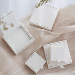 Nhãn hiệu riêng cao cấp sang trọng Vòng cổ hiển thị hộp đồ trang sức gỗ cầm tay Đặc biệt giấy trường hợp từ hộp đồ trang sức bao bì - Product Image 2