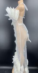 โนแวนซ์ เท<span class=keywords><strong>รน</strong></span>ด์ใหม่มาแรงประจำปี <span class=keywords><strong>2022</strong></span> ชุดเดรสคลับสีขาวประดับขนนก คริสตัลวิบวับ และไข่มุก <span class=keywords><strong>แฟ</strong></span>ชั่นชุดราตรีแบบผูกคอ ผ้าตาข่าย ชุดออกงานพรอม - Product Image 5