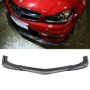ลิ้นกันชนหน้าคาร์บอนไฟเบอร์ สปอยเลอร์ปีกหน้า สำหรับรถเมอร์เซเดสเบนซ์ ซีคลาส W204 C63 ปี 2011+ - Product Image 1