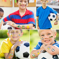 C&J Yanye 10 pièces/ensemble 2026 Coupe du monde de football Accessoires pour fans Marchandises Souvenirs Produit Enfants Dessins animés Tatouages temporaires autocollants