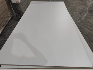 La mélamine de catégorie de meubles a fait face au contreplaqué 5-30mm E0/E1 humidité de colle <14% noyau mélangé 1220x2440mm - Product Image 2