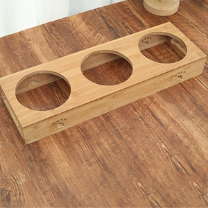 Support de gamelle pour chat en bambou à trois compartiments, support de vaisselle écologique pour ustensiles de nourriture pour chat, utilisation sur table à manger - Product Image 3