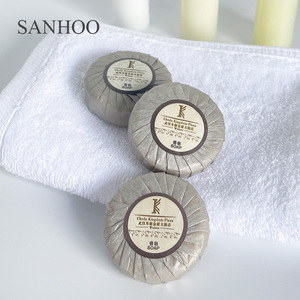 SANHOO <span class=keywords><strong>pas</strong></span> <span class=keywords><strong>cher</strong></span> prix d'usine ensemble d'équipements d'hôtel mini savon fournitures d'hôtel Kit de toilette invité Logo personnalisé - Product Image 4