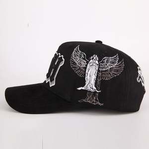 Venta al por mayor nuevo diseño de moda 5 paneles gorras deportivas Hip Hop Rhinestone gorra de béisbol satén forrado gamuza ala curva sombreros de béisbol - Product Image 5