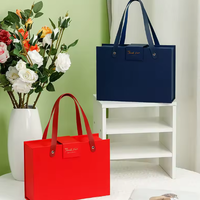 Boîte cadeau magnétique pliable biodégradable avec logo personnalisé, emballage rigide de luxe pliable avec poignée pour emballage cadeau en gros