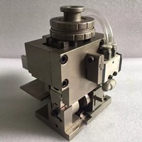 Pince applicatrice à sertir de borne de fil d'acier entièrement automatique personnalisable OEM pris en charge pour machine à sertir
