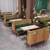 Ensemble de chaises de table à manger moderne et de style vintage pour café, restaurant, café ou hôtel Meubles de cabine en bois