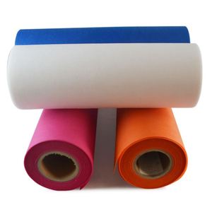 Rouleau de tissu non tissé en polypropylène 100% - Tissu non tissé PP coloré pour les sacs de shopping - Matière première pour l'emballage - Product Image 5