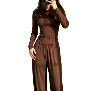 Ensemble de costume décontracté pour femme, couleur unie, haut à col rond et manches longues, pantalon large, tailles SMLXL, Europe, Amérique, Asie du Sud-Est, transfrontalier - Product Image 5