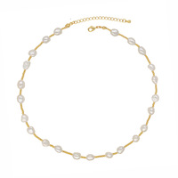 Collier de mode en acier inoxydable plaqué or chic en gros Perles naturelles Perles de culture Accessoire fait à la main pour femmes