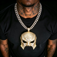 Pendentif Masque Hip-Hop Personnalisé en Moissanite Sertie de Pierres Solides Effet Glacé pour Hommes – Bijou Tendance Scintillant pour Usage Quotidien – Vente Flash