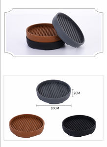 Tapis de léchage pour chiens et chats à vendre 3 couleurs chien <span class=keywords><strong>beurre</strong></span> d'arachide lécher tapis pour réducteur d'ennui en gros <span class=keywords><strong>petit</strong></span> bol de nourriture pour animaux de compagnie - Product Image 3