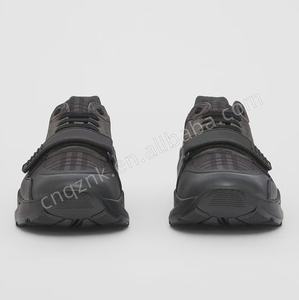 נעלי ספורט וינטג 'יוקרה דפוס משובץ עור עבה מעצב בלבד - Product Image 5