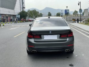 <span class=keywords><strong>Prix</strong></span> réduit professionnel pour <span class=keywords><strong>BMW</strong></span> Série 5 <span class=keywords><strong>2018</strong></span> 530Li Leading <span class=keywords><strong>M</strong></span> Sport Package d'occasion - Product Image 6