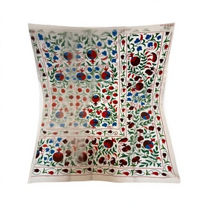 Tela de Algodón Transpirable Azul Real con Bordado Floral Kashmiri, Tela No Tejida con Bordado Aari, Diseño de Flores Azules, Peso Medio - Product Image 1