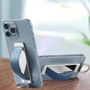 Soporte de Teléfono Portátil de Cuero con Anillo Metálico para Muñeca, Adhesivo para Escritorio, Logotipo Personalizable, Regalo Promocional, Agarre Deslizable - Product Image 2