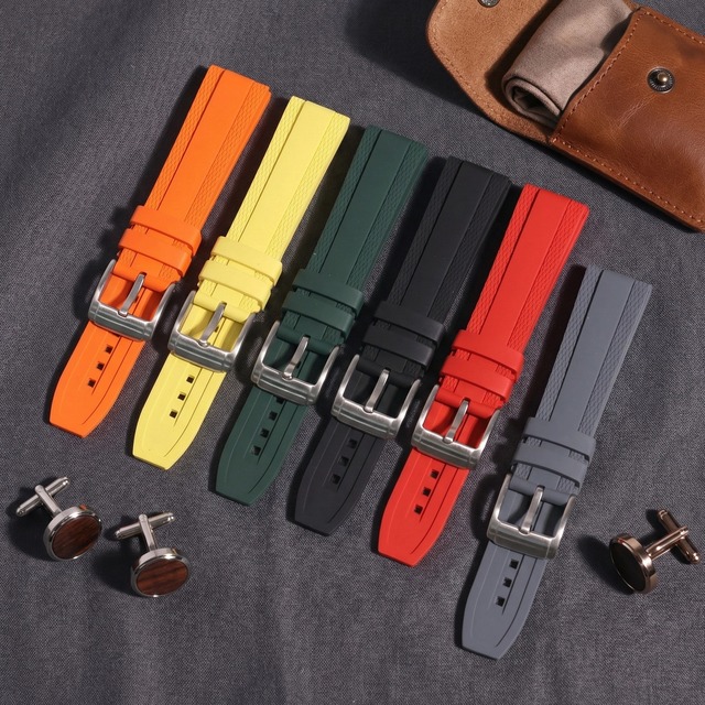 Jettda Factory Wholesale Luxury FKM Rubber Watch Strap for Breitling Superocean Heritage Series Replacement Watch Band