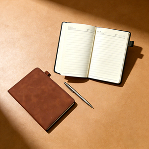 Direttamente dalla Fabbrica |   Agende in Pelle A5 di Alta Qualità su Misura, Pagine a Righe, Articoli di Cancelleria per Ufficio - Product Image 1