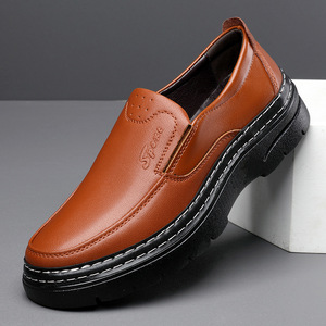 Chaussures en cuir noir pour homme, style slip-on, couleur unie, décontractées, pour le travail, origine Wenzhou - Product Image 4