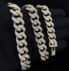 Best Selling High End VVS Moissanite Diamond Bracelet with Elegant Design for Party Wear and Special Gifts Available for Sale - Product Image 2