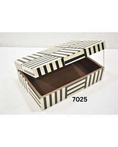 Luxury <b>Black</b> & White Striped Decorative <b>Storage</b> <b>Box</b> with Lid Modern Geometric Resin Organizer <b>for</b> Home Décor at Wholesale Price - Product Image 2