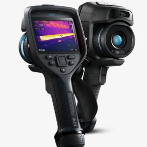 กล้องถ่ายภาพความร้อนอินฟราเรด Flir E96 ขนาด 244 x 95 x 140 มม. เกรดอุตสาหกรรม สำหรับการตรวจสอบทางไฟฟ้าและเครื่องกล - Product Image 1