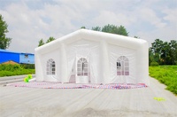 Château gonflable commercial géant 7x7m avec labyrinthe à maïs pour événements extérieurs