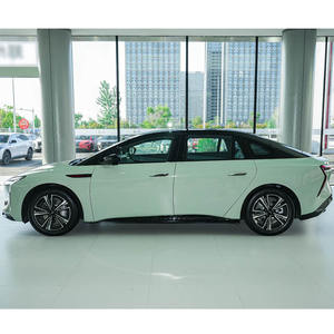 Véhicules à énergie nouvelle Hong-qi EH7, marque chinoise de premier plan 2025, haute qualité, plus de réductions, <span class=keywords><strong>moins</strong></span> <span class=keywords><strong>cher</strong></span> - Product Image 6