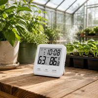 Termometer Higrometer Digital Dalam Ruangan dengan Casing Plastik untuk Pemantauan Kelembapan Ruang Bawah Tanah/Ruang Cuci, Dilengkapi Dudukan Magnetik dan Alarm Harian