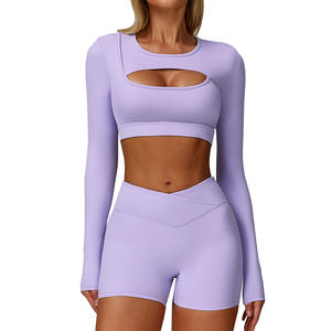 Haut de yoga à manches longues Zechuang pour femme, couleur unie, coupe ajustée, débardeur de sport évidé, pour la course et l'entraînement ECX4501 - Product Image 1