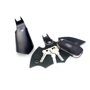 PU Lederen Vleermuis-Vormige Auto Sleutelhanger Met Sleutelhanger Clip Stijlvolle Auto Sleutel Accessoires Voor Mannen En Vriendjes Relatiegeschenken