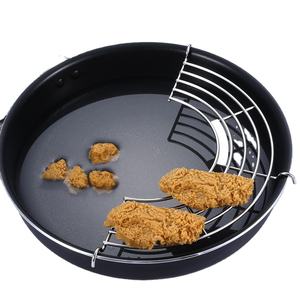 Filtre à huile de cuisson semi-circulaire en acier inoxydable de qualité alimentaire avec grille de drainage pour tempura et aliments frits - Product Image 1