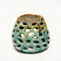 Brûleur d'huile aromatique en céramique vintage, diffuseur de parfum sculpté ajouré, chauffe-bougie décoratif pour la maison, chambre et bureau