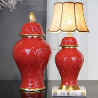 LJ134-S lampe de table en céramique de luxe pour la décoration intérieure lampe de bureau de style nordique Art déco avec logo personnalisé pour le bureau ou l'hôtel
