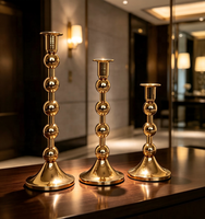 Porte-bougie Hurricane, élégant chandelier à tige haute, bougie conique en option, taille et finition personnalisées pour la décoration de table de mariage et de la maison