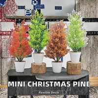 Petites plantes en pot de simulation de pin et cyprès de Noël en plastique vert pour bureau et salon, idéales pour Thanksgiving