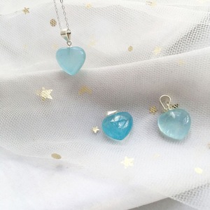 Prezzo all'ingrosso blu naturale <span class=keywords><strong>acquamarina</strong></span> gemma di cristallo <span class=keywords><strong>ciondolo</strong></span> collana di cuore realizzato con eleganti oggetti artigianali di cristallo - Product Image 5