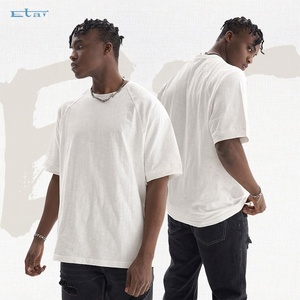 OEM logo personnalisé impression coton flammé vierge t-shirt unisexe 240gsm surdimensionné manches raglan coton flammé hommes t-shirt - Product Image 1