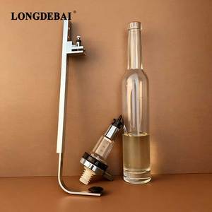 Commercio all'ingrosso personalizzato da parete 375ml 500ml 750ml singolo profumo Bar Set Dispenser <span class=keywords><strong>di</strong></span> <span class=keywords><strong>bottiglie</strong></span> <span class=keywords><strong>di</strong></span> <span class=keywords><strong>vetro</strong></span> con scala <span class=keywords><strong>e</strong></span> supporto - Product Image 2