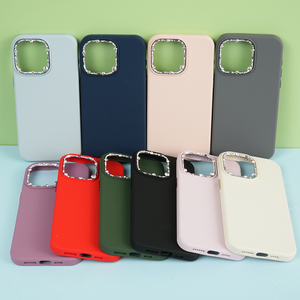 Véritable étui de téléphone portable en Silicone liquide pour iPhone 16 15 14 Pro Max Diamant Décorer Étui en silicone de luxe Funda Silicona - Product Image 4