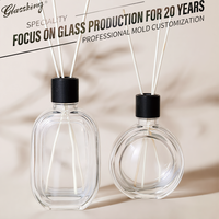 Bouteilles diffuseuses en verre transparent rectangulaires arrondies sans plomb, personnalisables en usine, 300 ml, élégantes, pour aromathérapie, avec finition et logo personnalisés