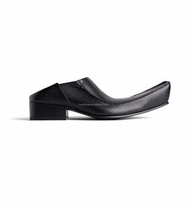 Chaussures Derby Oxford unisexes de luxe à bout carré allongé et exagéré en cuir de veau pour hommes, mocassins Romeo à talon pliable en cuir verni - Product Image 1