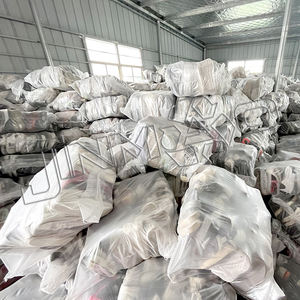 Fournisseur d'usine Pantoufles d'occasion nuages doux d'extérieur de haute qualité pour chambre à coucher pour hommes et femmes Ballot mixte de chaussures d'occasion - Product Image 1