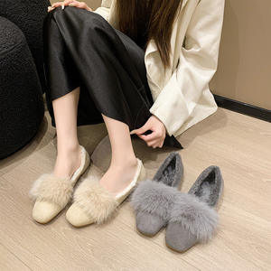 Chaussons d'hiver pour femmes et hommes, taille universelle, antidérapants, doux et chauds, chaussures d'intérieur pour l'hiver - Product Image 2