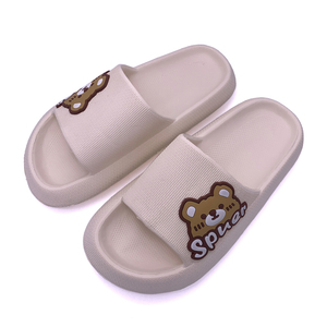 Pantoufles personnalisées de haute qualité à semelle épaisse en nuage doux pour femmes et hommes pour intérieur sportif extérieur avec patchs en caoutchouc personnalisés - Product Image 3