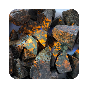 Mineral de meditación curativa Natural Yooperlites Piedra en bruto bajo cristal brillante ultravioleta crudo para sala de jardín fengshui - Product Image 1