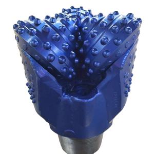 Broca Tricónica de Carburo de Tungsteno Sellada de <span class=keywords><strong>9</strong></span> 7/8 Pulgadas (250.8mm) IADC 537 637 para Exploración de Pozos de Agua, <span class=keywords><strong>Gas</strong></span> y Petróleo - Product Image 1