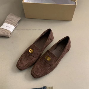 Mules plates en cuir pour femmes, chaussures de mariage originales, souples et décontractées, par le fabricant de chaussures de ballet sur mesure - Product Image 2