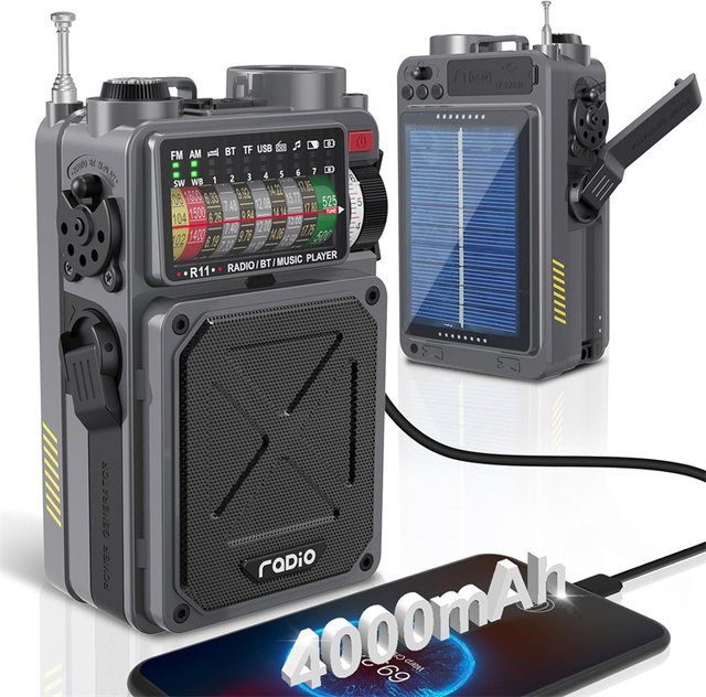 Retro Hand-cranked Solar Radio BT 5.0 Wireless Speaker Multifunctional Music Player Portable Home FM Radio