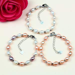 Bracelets à breloques de mode en gros de Zhuji, petits accessoires pour vendeurs ambulants, perles d'eau douce, petites marchandises - Product Image 1